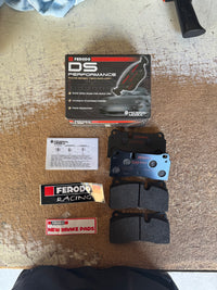 FERODO DS PERFORMANCE FRONT BRAKE PADS FOR FORD FPV BA/BF/FG FRONT BREMBO 4 PISTON VERSION -FDSR3028(DB1935)