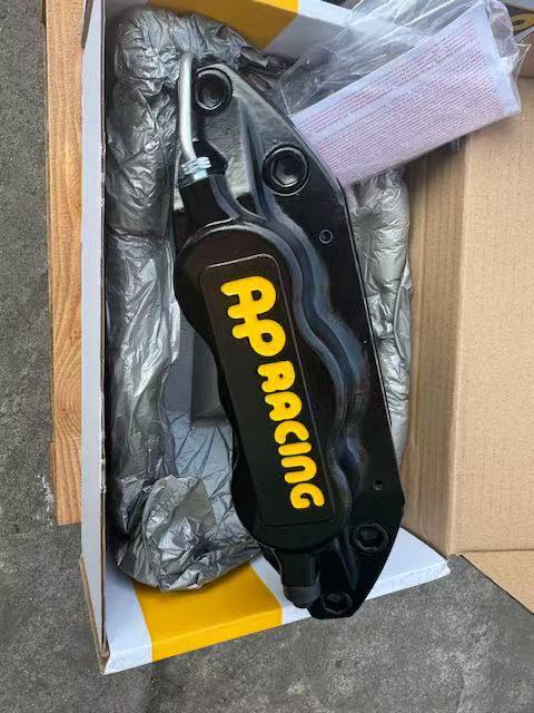 1 pair of ap racing -CP7040 BLACK 6pot calipers suits from 17" wheels FOR BIG BRAKE KIT