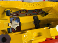 2 X Genuine OEM AKEBONO 10 POT CALIPER X 2 YELLOW FIT AUDI BMW VW Porsche