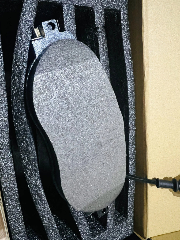 SET OF 4 - NEW. KPR BRAKES Premium Brake Pad FOR Audi S3 8V Q3 /VW Golf 7 GTI R /Passat -FRONT