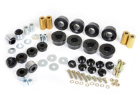 Whiteline Rear Essential Vehicle Kit WEK081