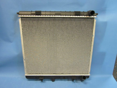 FENIX FOR Range Rover V8 99 - 02 Fenix Radiator