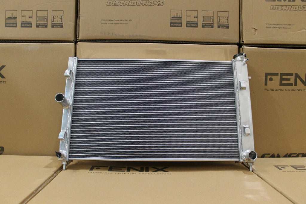 FENIX FOR Holden VZ V8 Commodore LS1 / L76 / L98 Manual FENIX Alloy Radiator